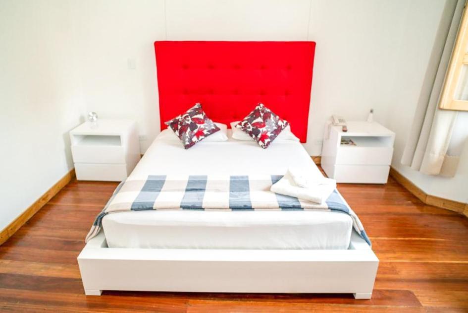 La Mercedes Hostal Boutique Кали Экстерьер фото